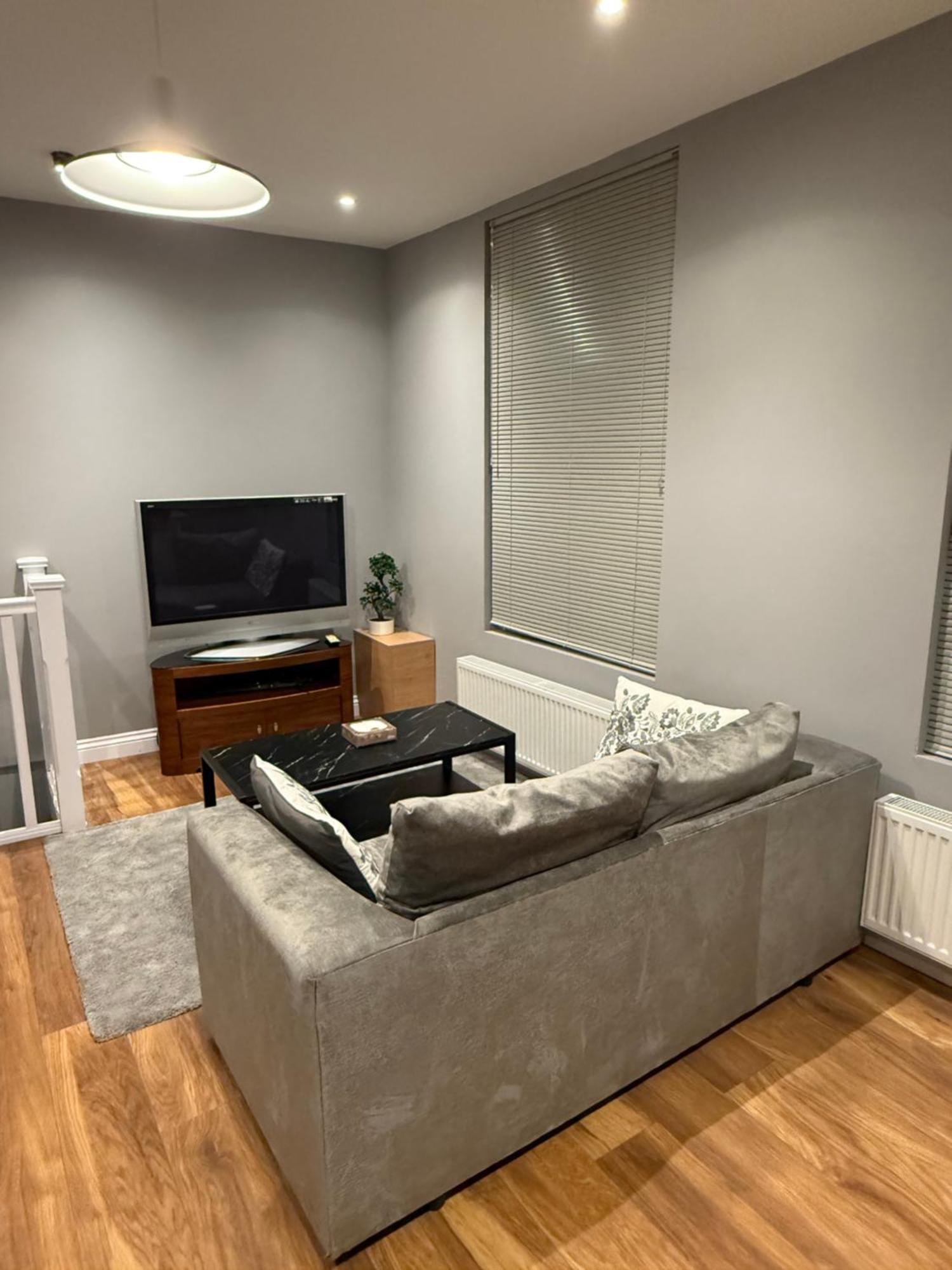 One Bed Flat In Clapham Junction Appartamento